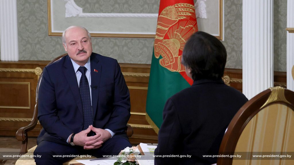 Лукашенко рассказал о спецоперации на Украине, пусках ракет «Точка-У» по Беларуси и переговорах