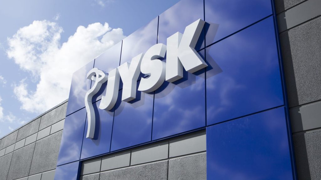 Датский мебельный ритейлер JYSK закроет все свои магазины в России