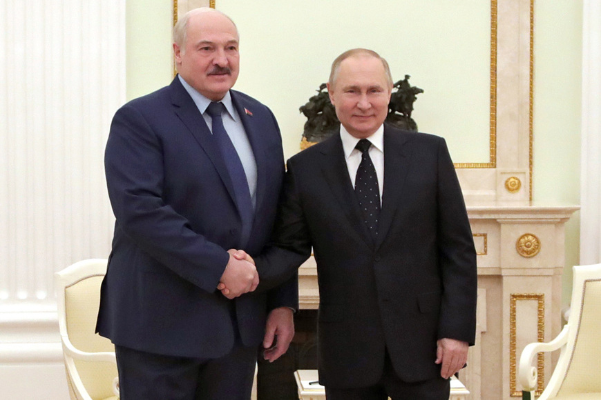 Лукашенко и Путин обсудили по телефону ситуацию вокруг Украины