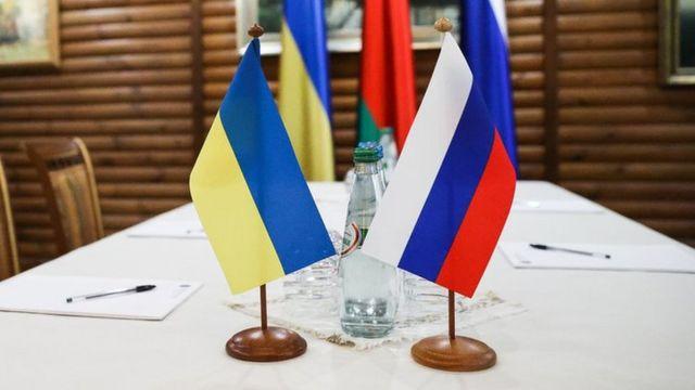 Почему замедлился переговорный процесс между Россией и Украиной?