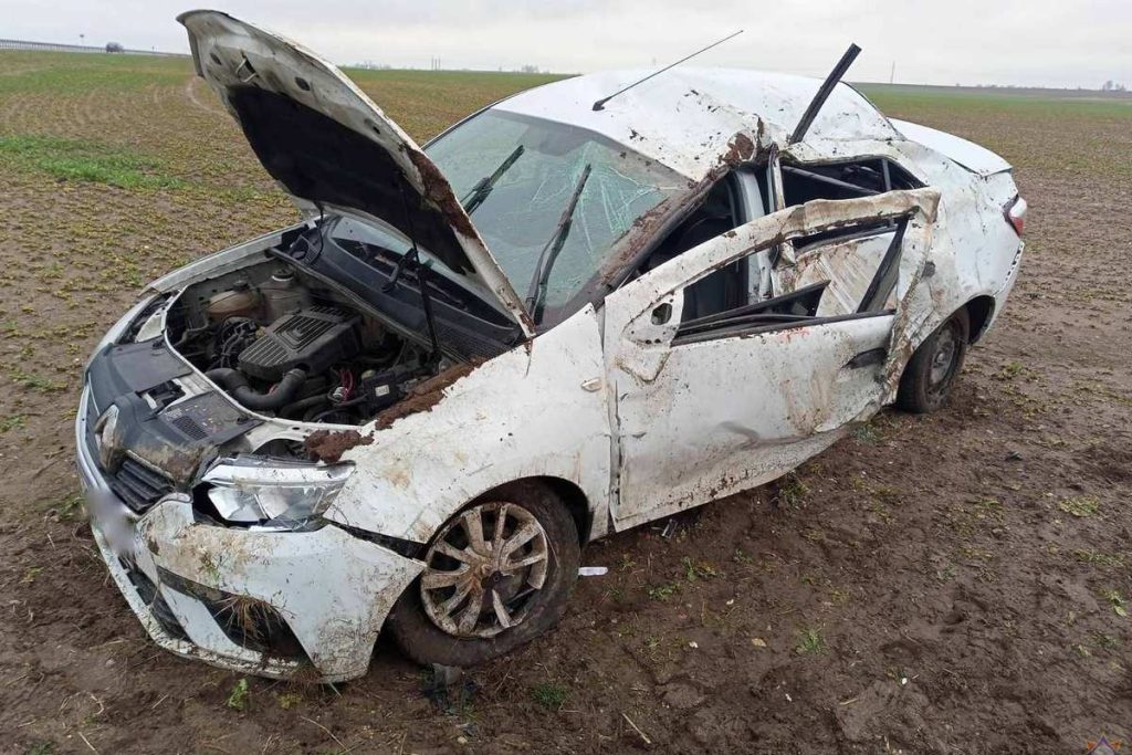 Водителя деблокировали спасатели в Слуцком районе