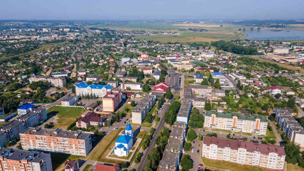 Статус города-спутника − стимул для новых амбиций. Как развиваются и чем сегодня «дышат» Смолевичи
