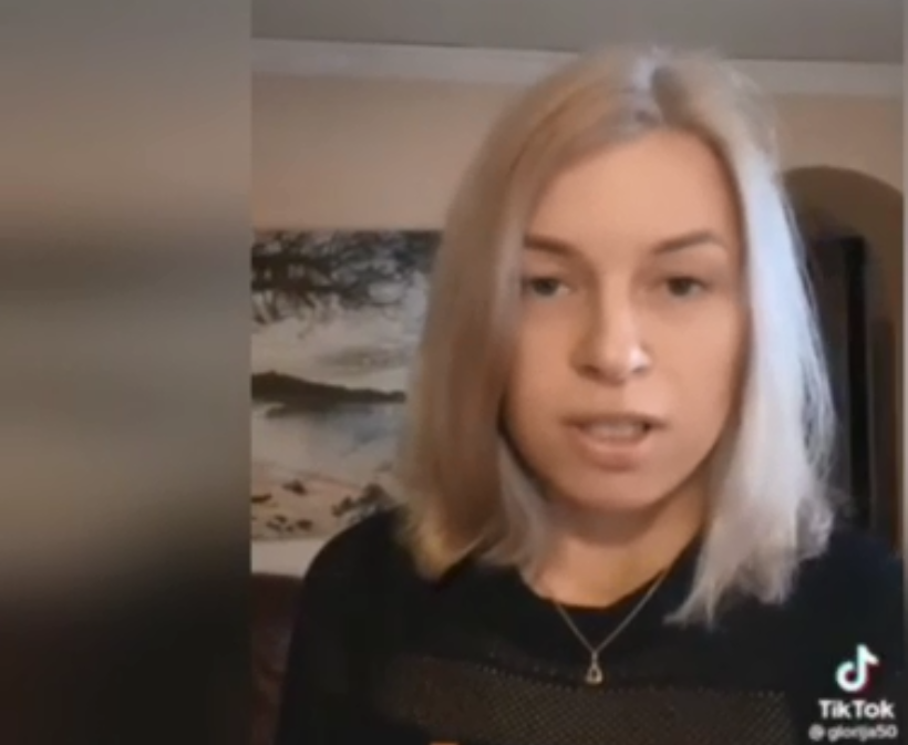 Школьников в Латвии заставляют заполнять «анкеты лояльности»