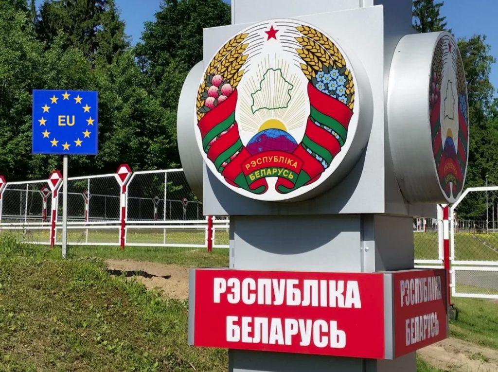 Беларусь рассматривает вопрос безвизового въезда для граждан сопредельных стран
