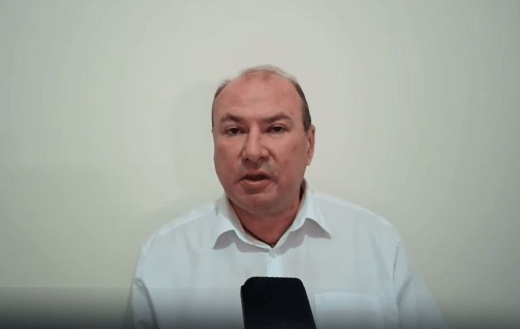 «Отжимание храмов», захват белорусских удобрений на Украине — политобзор от Уварова