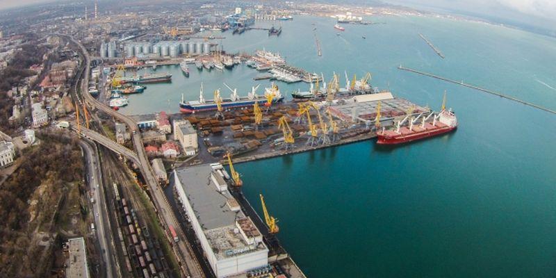 ВС России 25 мая откроют из порта Мариуполя гумкоридор для иностранных судов