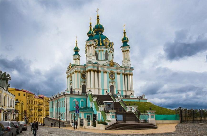 Православная церковь на Украине полностью ушла в раскол