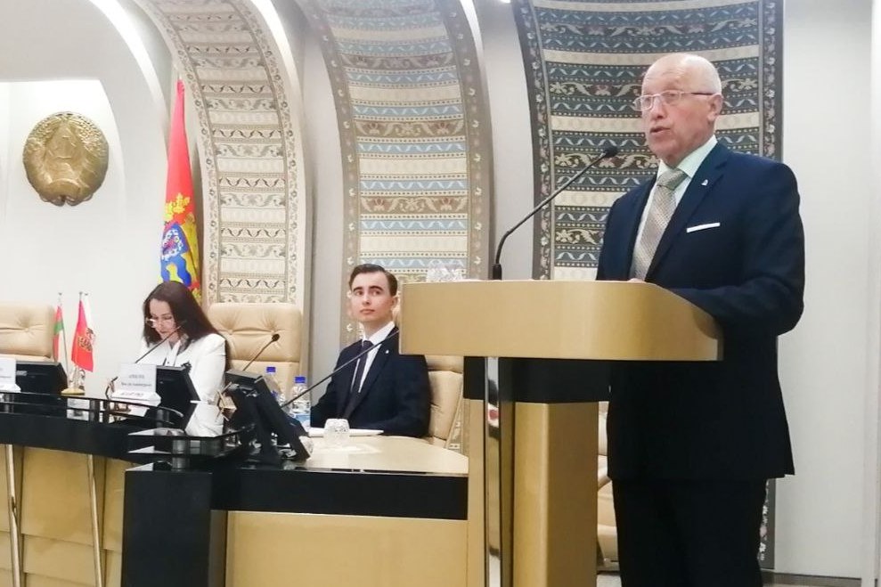 Помощь беженцам и подготовка к референдуму. Минская областная организация «Белая Русь» подвела итоги