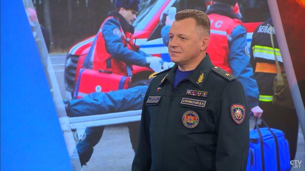 Белорусские спасатели получат табельное оружие и смогут помогать милиции и армии