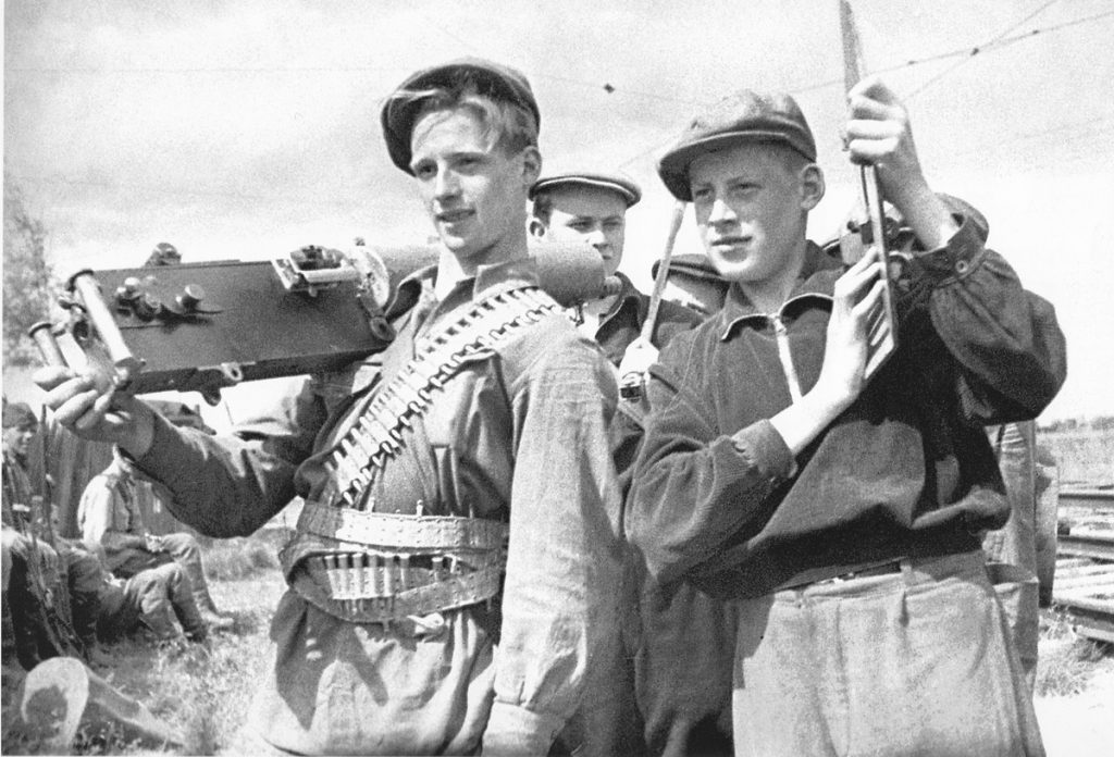 Ненарисованная война. «Ястребок» с военного плаката Герман Красильников вспоминает…