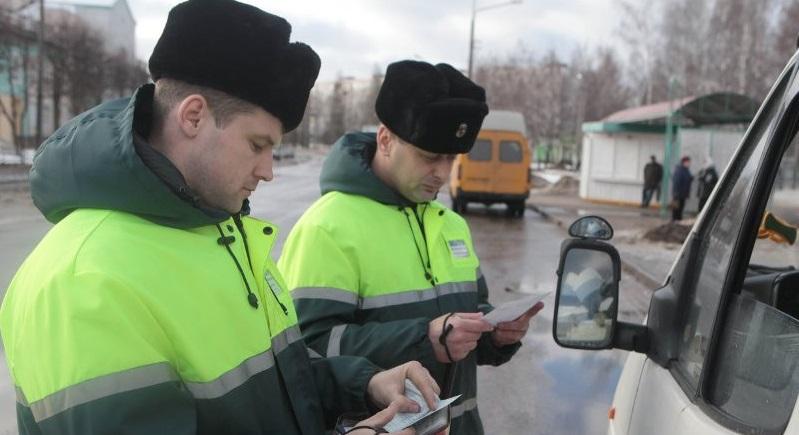 Такси под контролем. Рассказываем, что толкает водителей нарушать правила перевозки