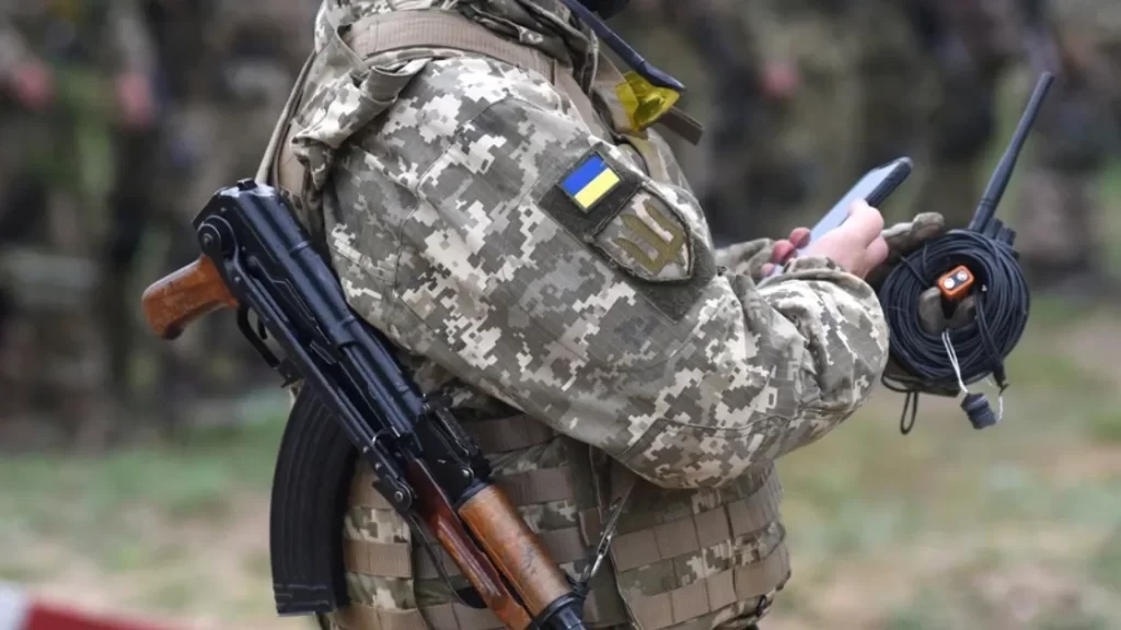 Военные Украины расстреляли более 30 сдавшихся в плен солдат ВСУ — Минобороны России