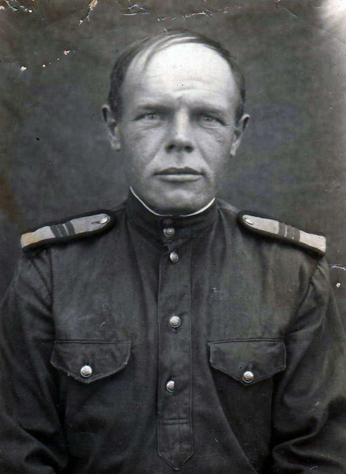 Анис Клопов