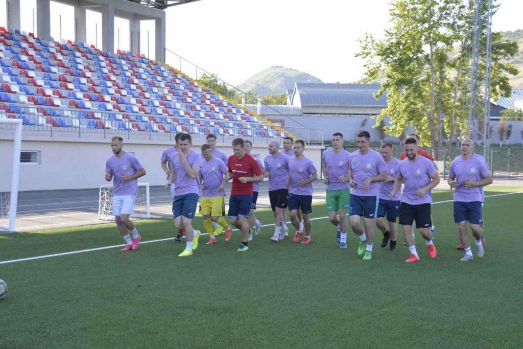 «Колос» одержал волевую победу на старте Кубка регионов по футболу