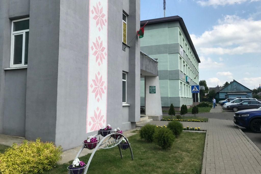 «Забудем 40-е, предадим своих дедов» — жители Червеня о войне с памятниками в Европе