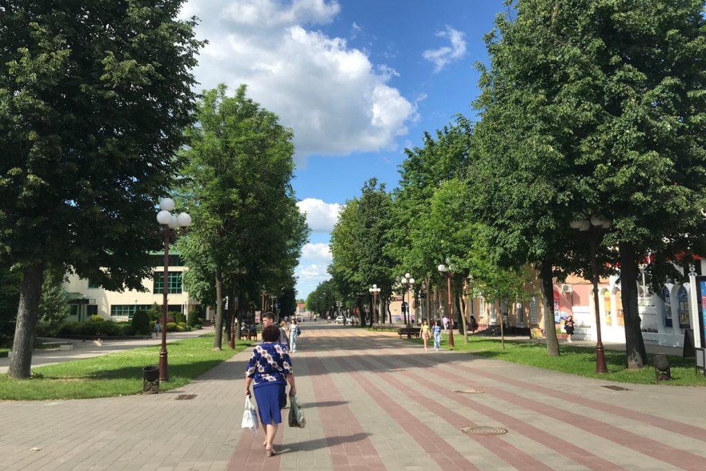 «Нет памяти — нет нации». Что думают в Молодечно о войне с памятниками в Европе