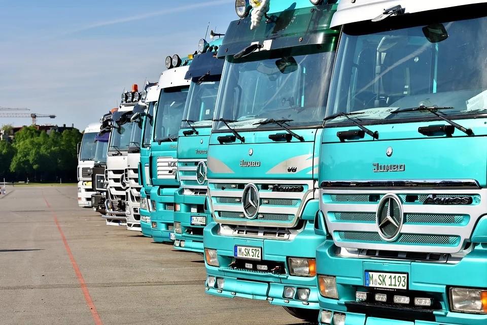 ГПК: Польша, Латвия и Литва оформили не более 50% грузовиков от нормы