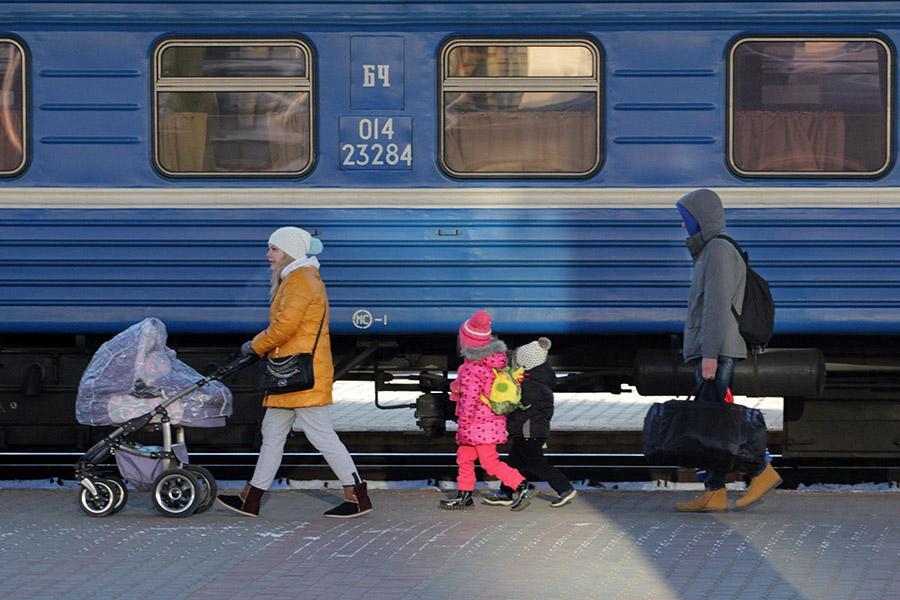 Электронные билеты на поезда нельзя будет купить 7 июня. Рассказываем, почему