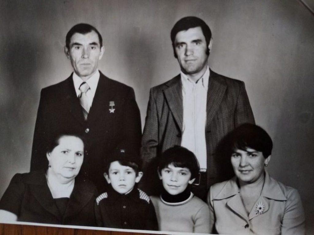 Бесстрашный разведчик, освобождавший Беларусь и Украину. История Героя Советского Союза Сулейманова