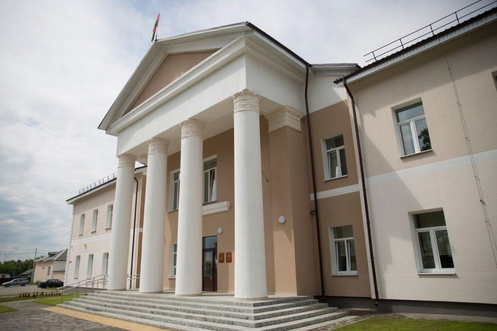 Обновленная библиотека в Березино