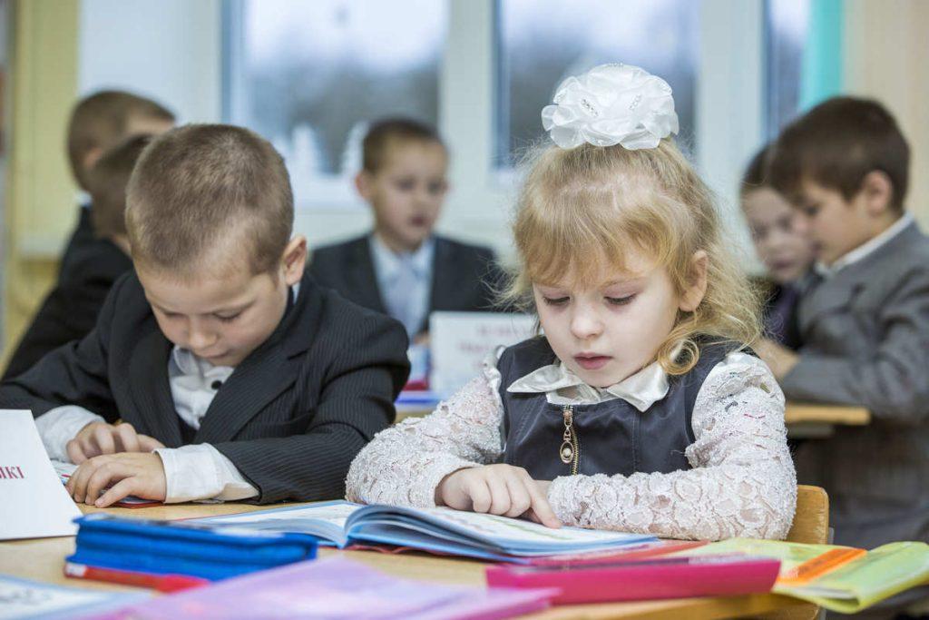 Узнали, какой будет школьная форма в новом учебном году