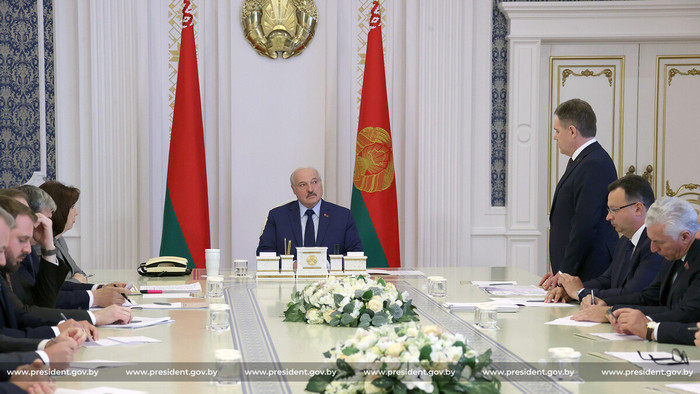 Президент