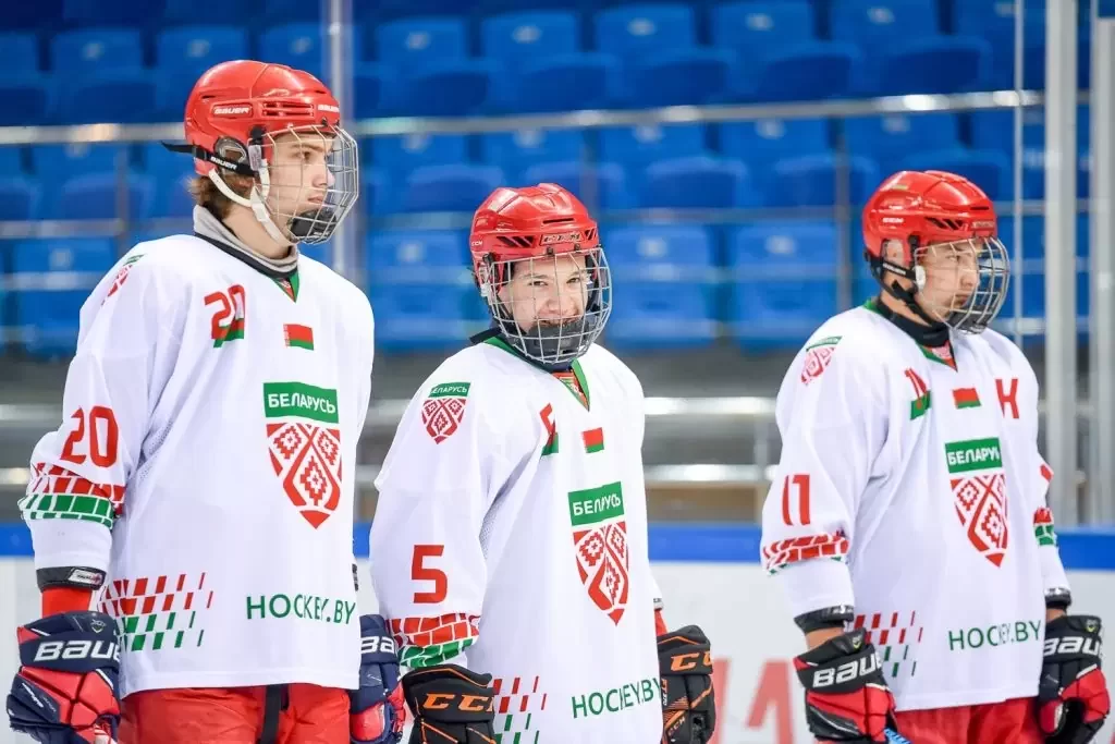 Сборной Беларуси (U-17) по хоккею вновь пришлось играть овертайм в Сочи. На этот раз – поражение