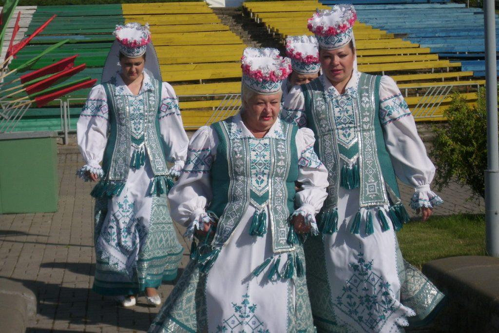 От «Нарочанских рос» до «Певчего поля». Брендовому празднику Мядельщины 70 лет