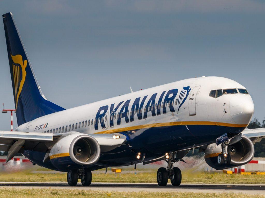 ИКАО закрывает глаза на телефонный экстремизм. Сикорский об отчете по рейсу Ryanair