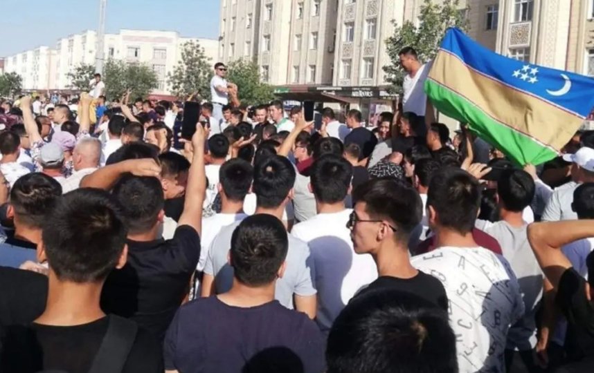 Протесты в Каракалпакии. ДНР на восточный манер?