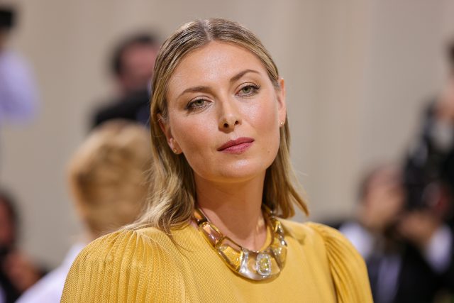 Шарапова впервые показала новорожденного сына и рассекретила его имя