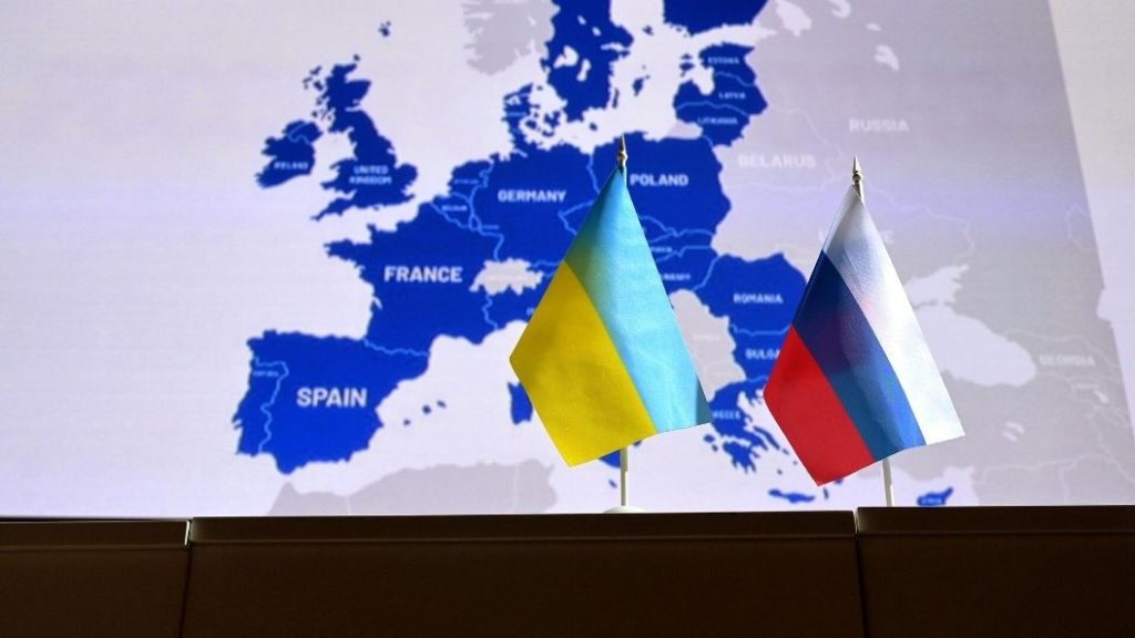 Дипломатия бессильна? Как плотно закрыты двери для российско-украинских переговоров