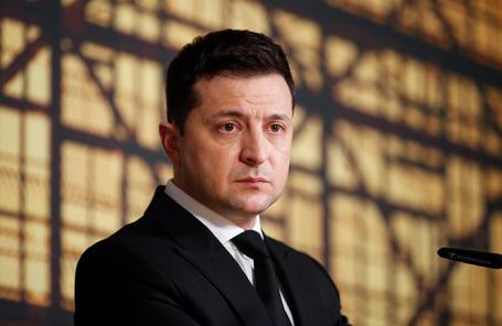 Зеленский заявил об отводе украинской армии от Лисичанска
