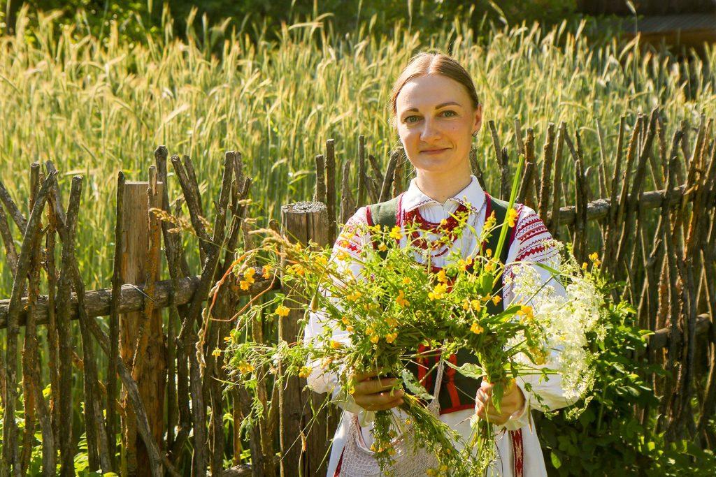 Собирали травы, сжигали на костре все старое. Как праздновали Купалье на Смолевиччине