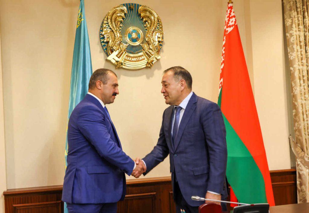 Глава НОК Беларуси Виктор Лукашенко встретился с заместителем премьер-министра Казахстана