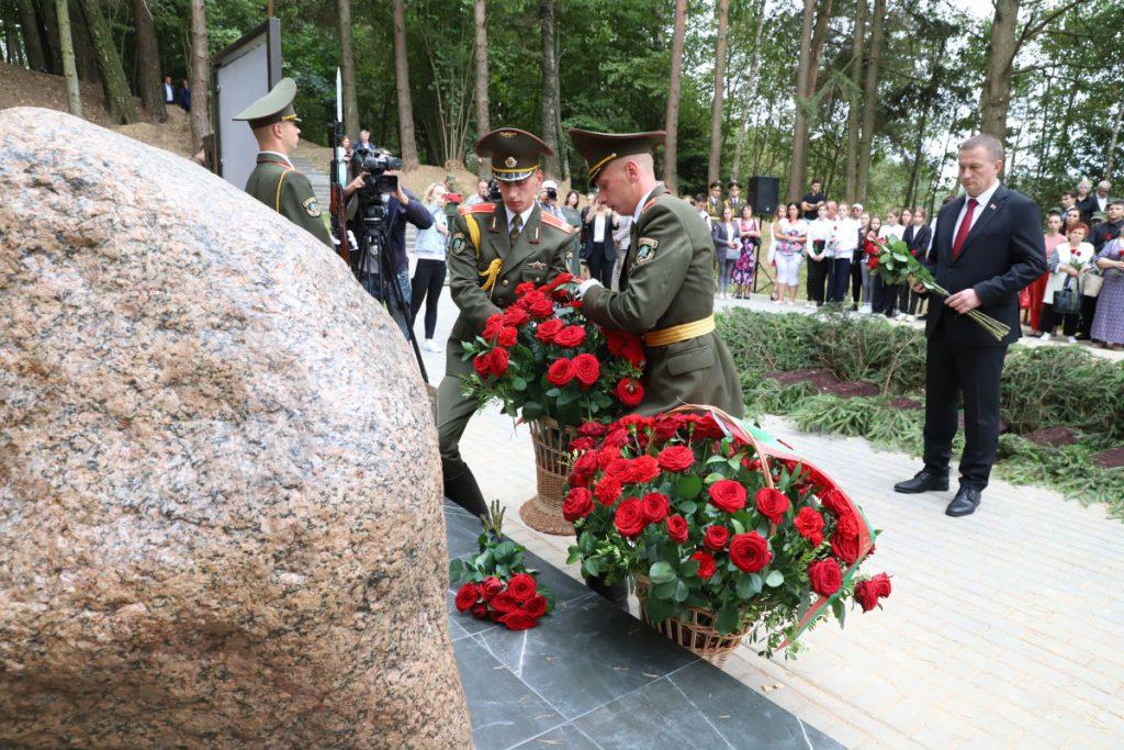 Перезахоронение останков расстрелянных евреев Логойский район