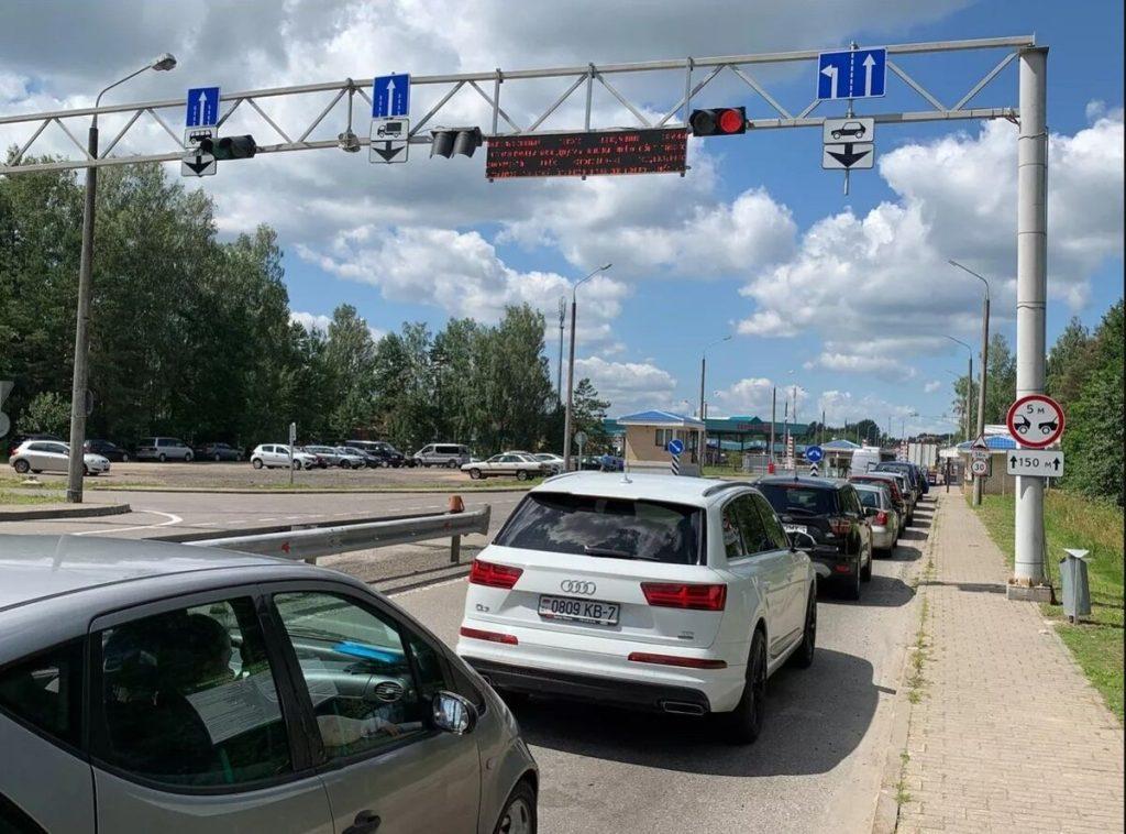 ГПК: поток легкового транспорта на въезд в ЕС увеличился в 2,5 раза с начала недели