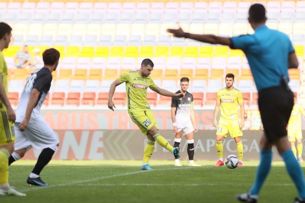 БАТЭ в Борисове сыграл с «Белшиной» вничью 2:2