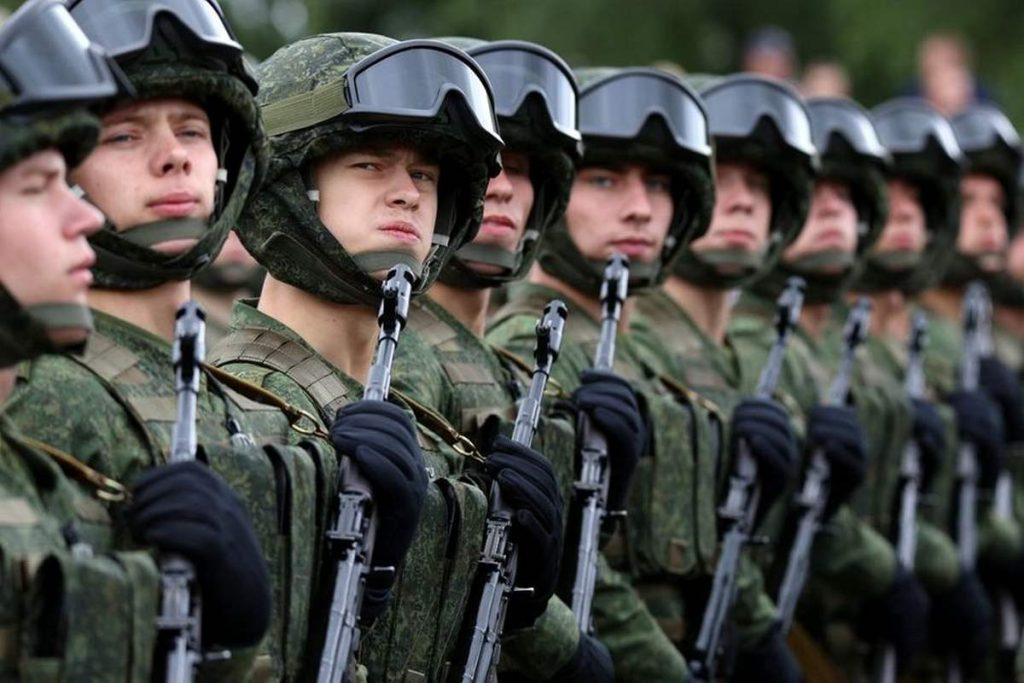 В военкомате Борисовского и Крупского районов опровергли слухи о возможной мобилизации