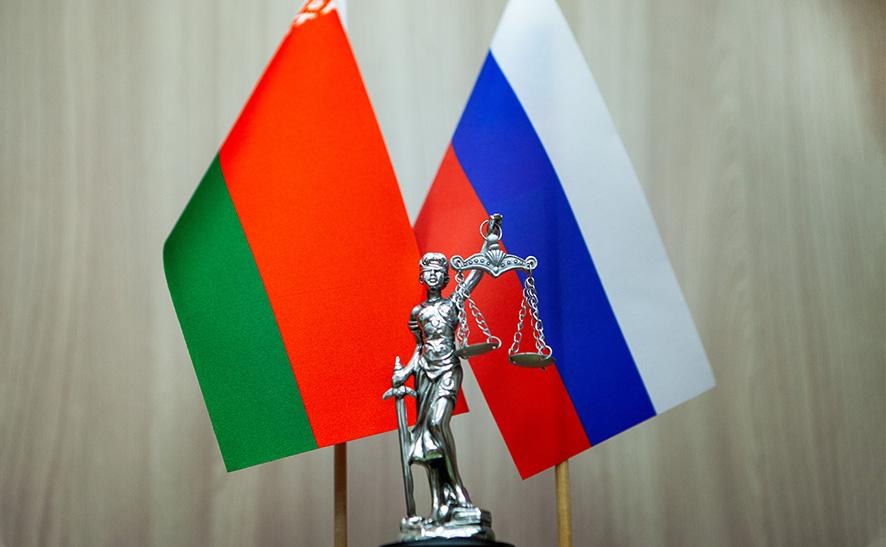 Россия выдала Беларуси обвиняемую в экстремизме и призывах к захвату власти