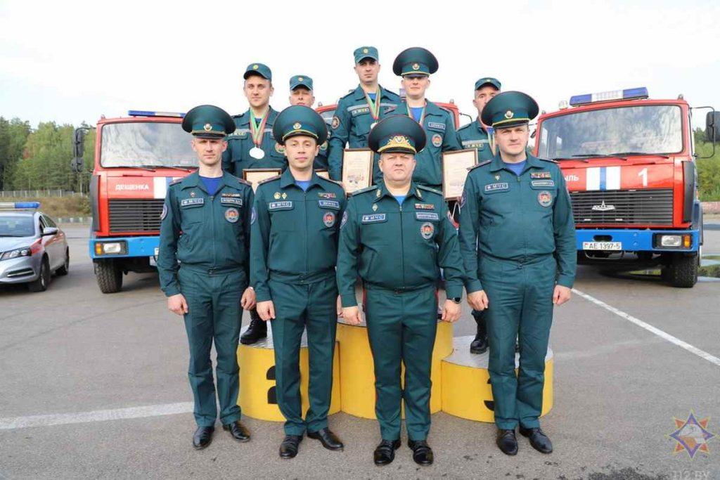 Лучшим водителем МЧС стал Максим Бурак из Минской области