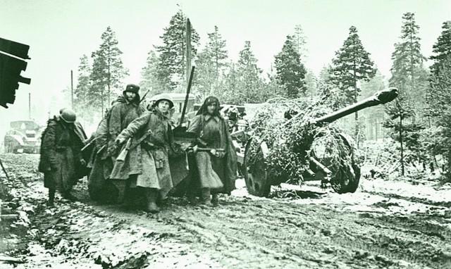 Погиб, освобождая Украинскую ССР.  Каким был боевой путь борисовчанина Михаила Морозова