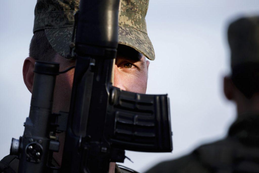ЛНР и Украина обменялись военнопленными
