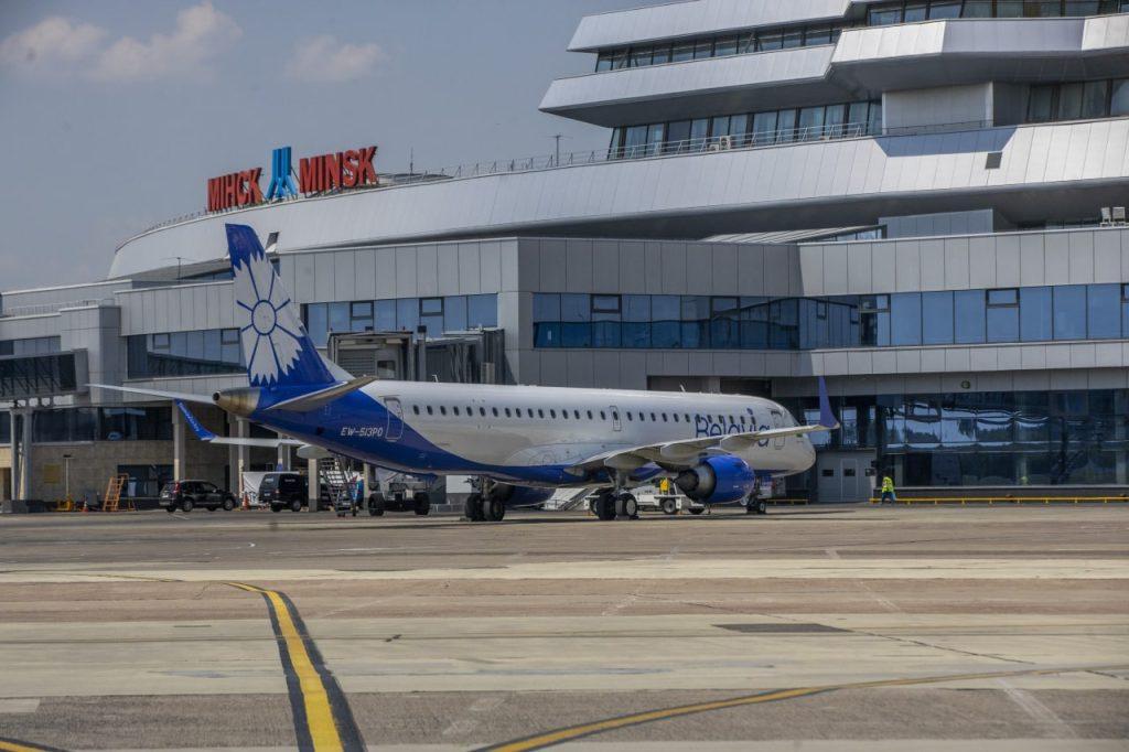 «Белавиа» с 1 декабря начнет летать в Дубаи