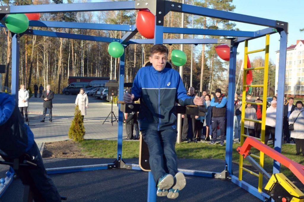 Спортплощадка в Старых Дорогах