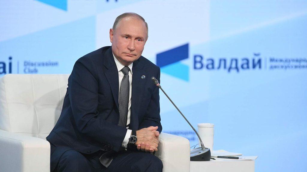 Путин объявил конец гегемонии Запада на «Валдае»