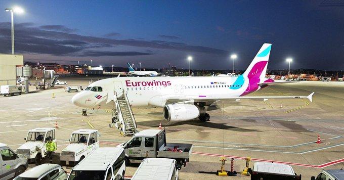 Самолет немецкого лоукостера Eurowings