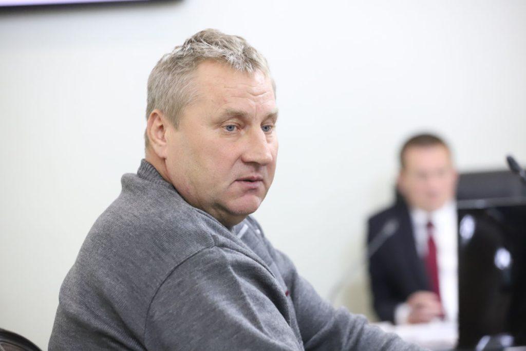 «Земля под домом общественная, там ведут газопровод!» Житель Пристоличья пришел к Турчину с проблемой