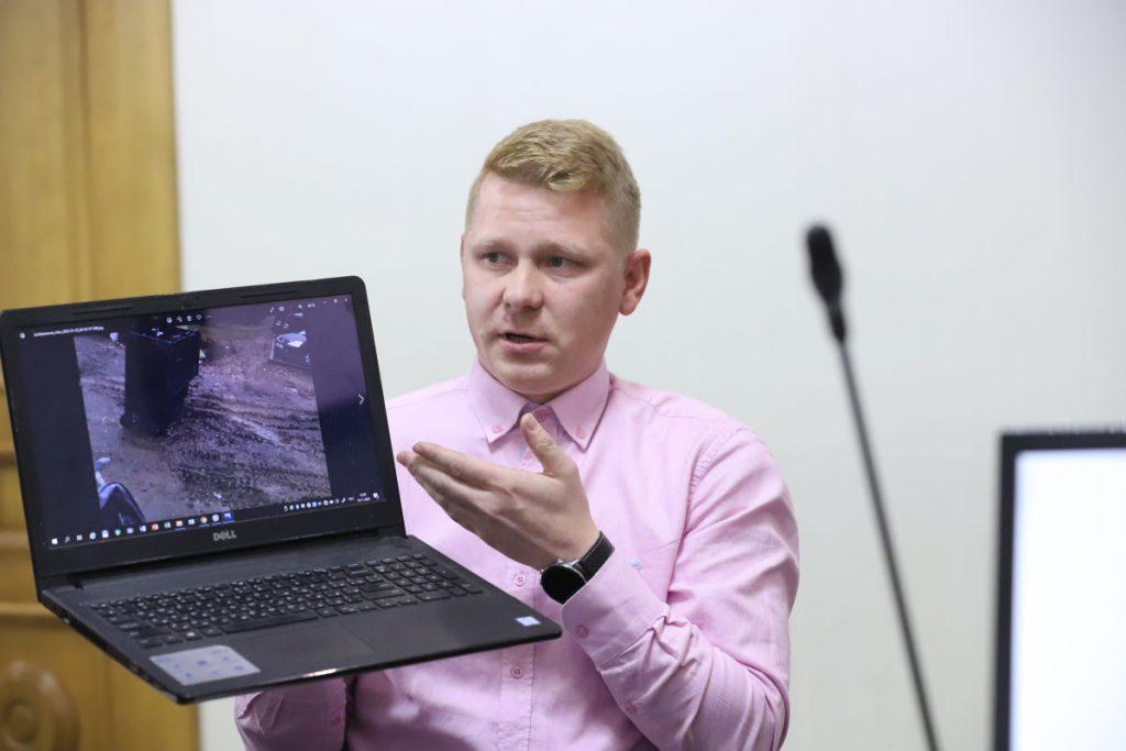 Дворовая территория не убирается, спортплощадок нет — о проблемах поселка Юбилейный рассказал его житель