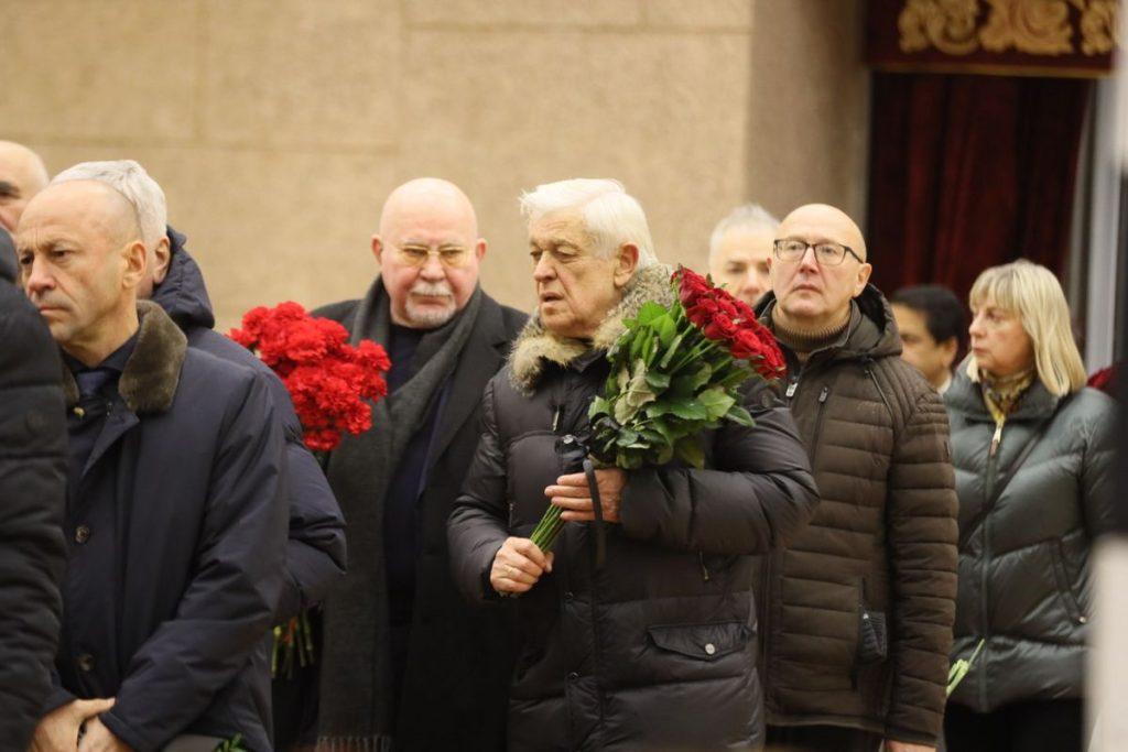 Макей